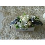 Romantikus gyűrűtartó-esküvői kiegészítő