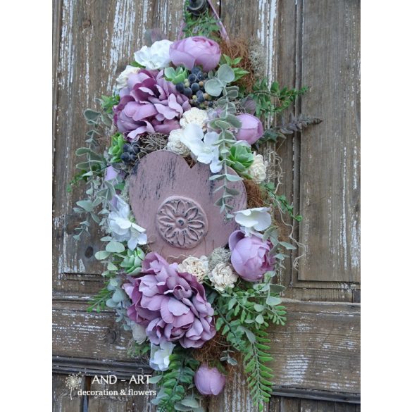 Romantikus, egyenes vonalú ajtódísz, falidísz. And-art mód.