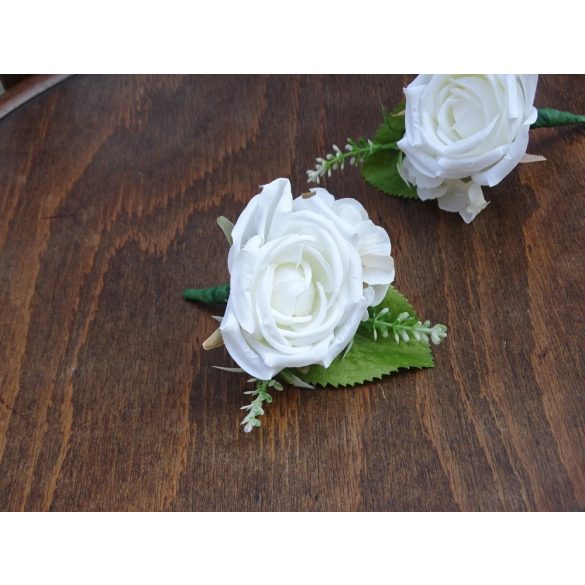 Wedding boutonniere for men, witness flowers needle